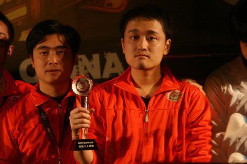 3357904569081798132 电竞正青春孙亚龙篇:快乐背后,是对电竞的爱