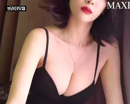 每日好图：#金惠美  内衣写真GIF动图