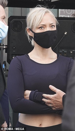 《碟中谍7》新片场照 年近6旬阿汤哥略显老态