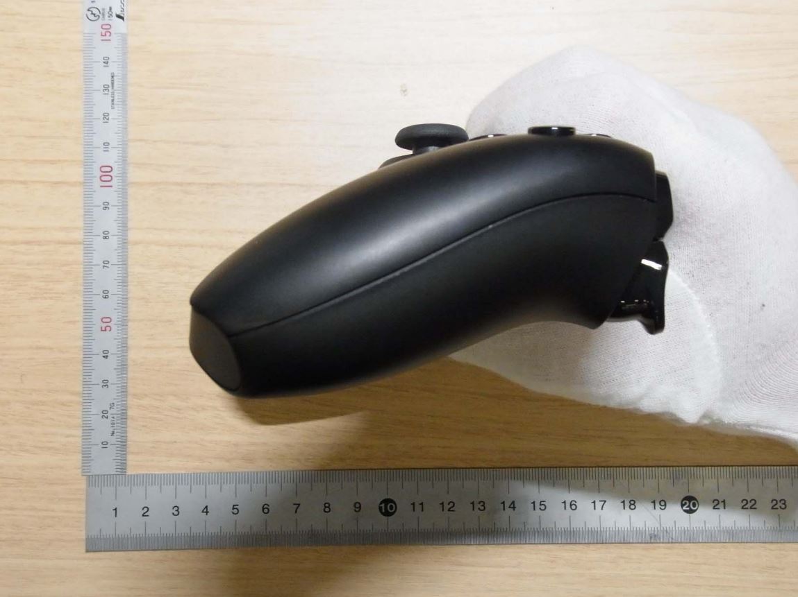 PS5手柄拆解组图,内部零件一览无遗插图15 PS5手柄拆机照曝光 内部芯片及布线情况公开