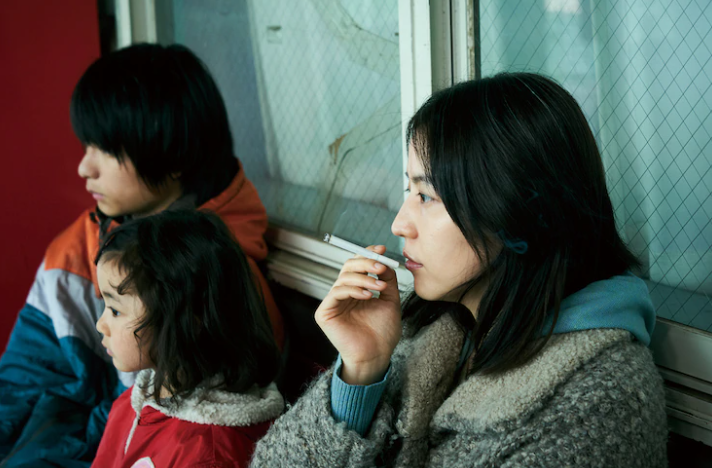 长泽雅美主演电影《母亲》11月3日登陆网飞插图1 长泽雅美主演电影《母亲》确定11月3日Netflix上线