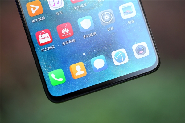 Google彻底堵死华为!封杀麒麟SoC安装应用插图 Google彻底堵死华为!封杀麒麟SoC安装应用