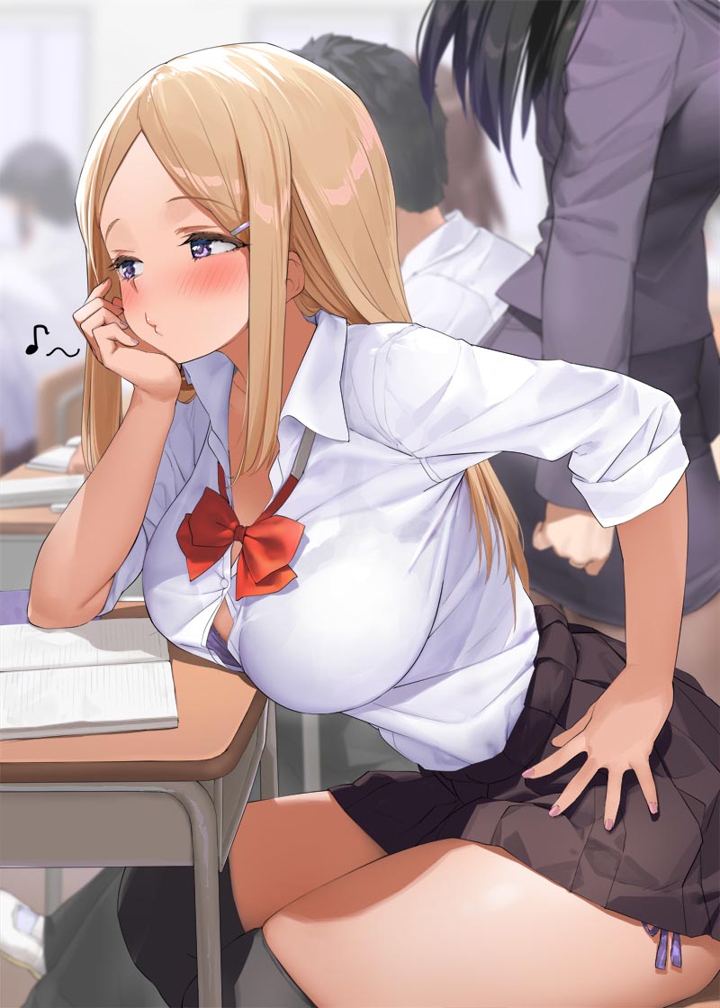 每日好图：P站#巨乳JK#女高中生内衣福利【画师：開栓注意】