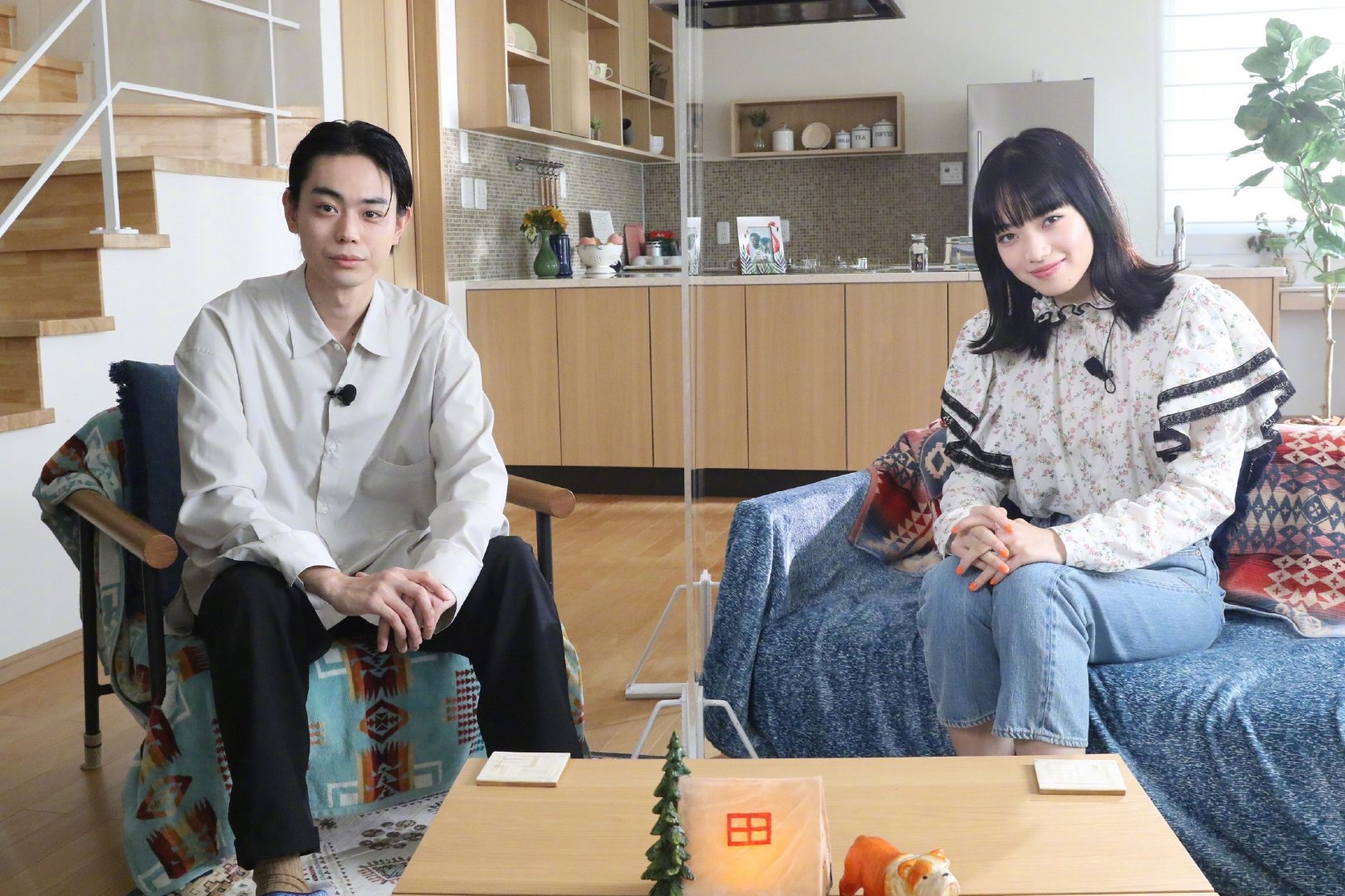 演员 菅田将晖 与 小松菜奈 宣布结婚
