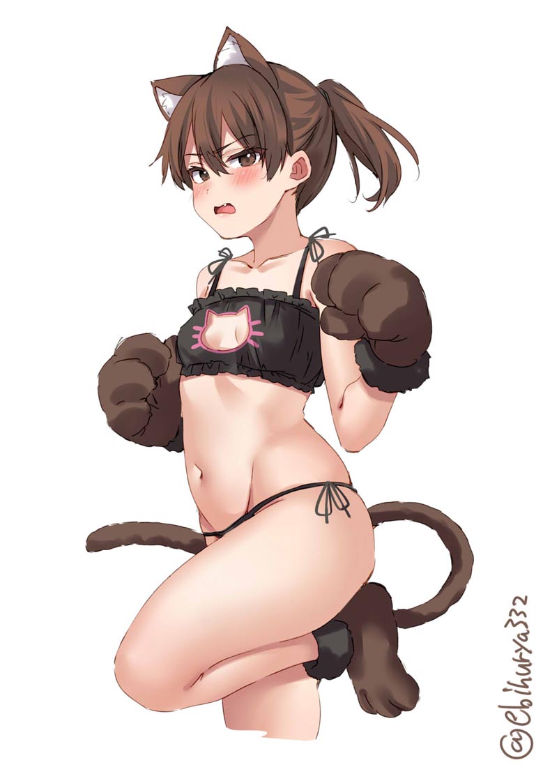 每日好图：肉感美少女【 画师：えびふりゃ】