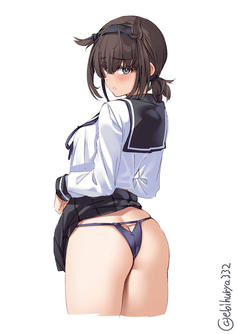 每日好图：肉感美少女【 画师：えびふりゃ】