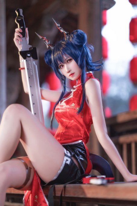 [三度]福利写真集· NO.006 明日方舟-陈 [13P]