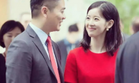 奶茶妹才是聪明人,始终没放弃刘强东,今东哥身价1354亿